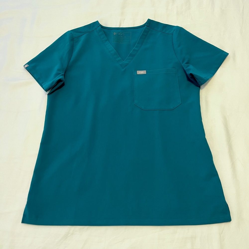 Figs Limited Edition/Discontinued Pacific Blue Small Catarina Top